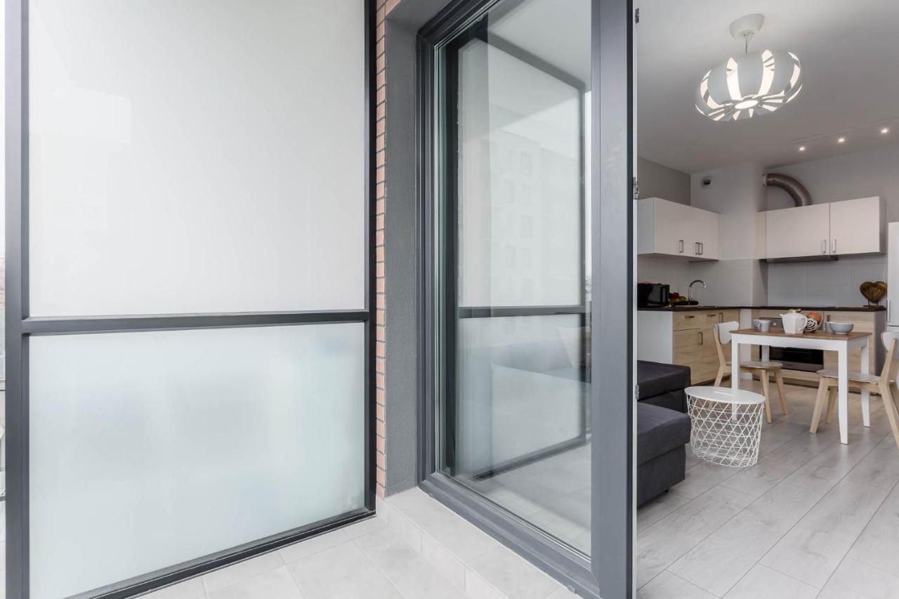 Chill Apartments Ursus Varsovie Extérieur photo